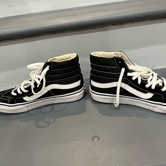 Vans sneakers!! Size women 6.0 men 4.5 - Picture 4 of 9